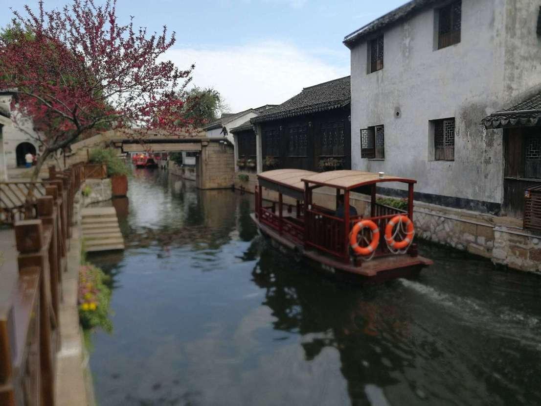 3D滚动球